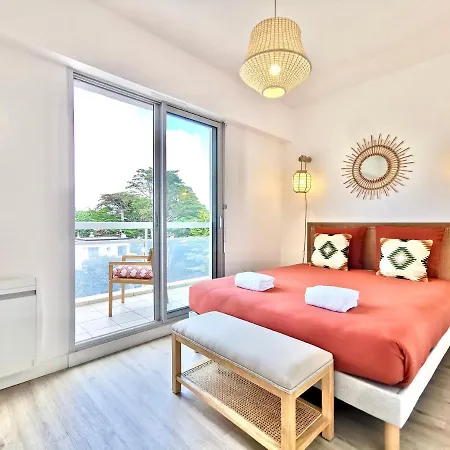 Vue Sur Mer Solaris Apartament *
